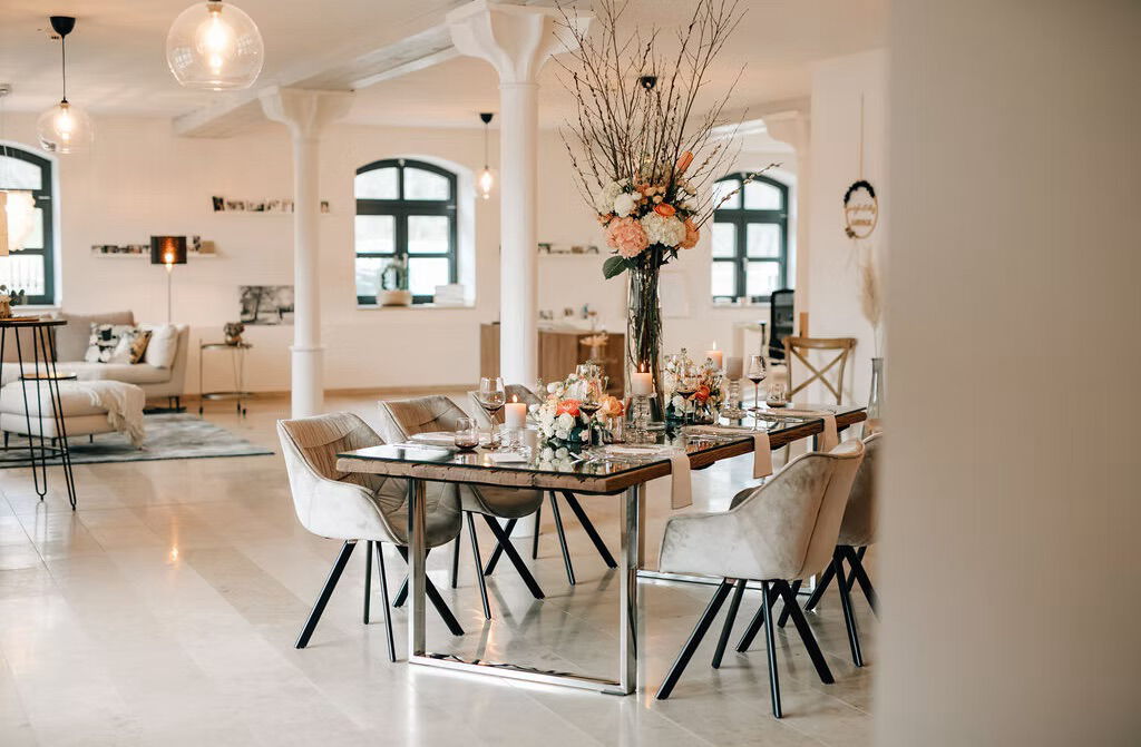 Innenansicht unserer Lounge - eine unserer Locations für Ihre Hochzeit oder Event